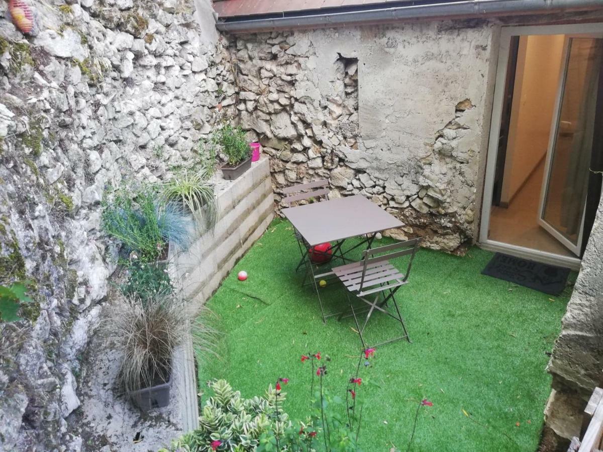 Appartement Villiers Sur Morin Proche De Disneyland Exterior photo