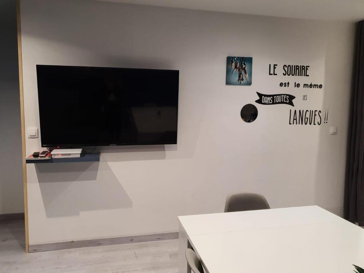 Appartement Villiers Sur Morin Proche De Disneyland Exterior photo